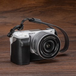 SmallRig Lederschutzhülle für Sony ZV-E10 II (Schwarz) - 4777